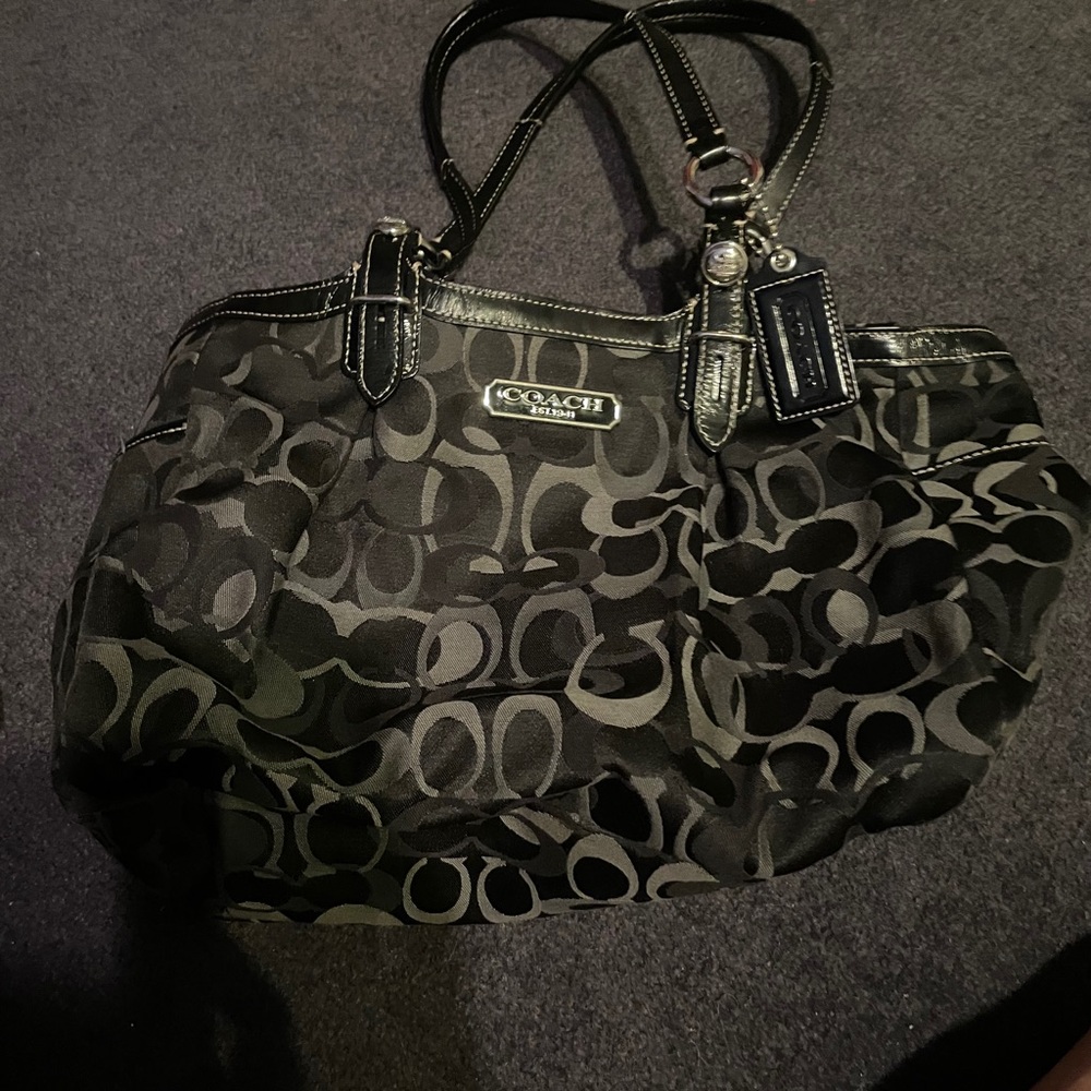 ❌SOLD❌ Coach shoulder bag